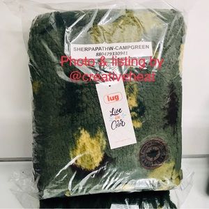 Lug Fall 2023 Box Sherpa Blanket